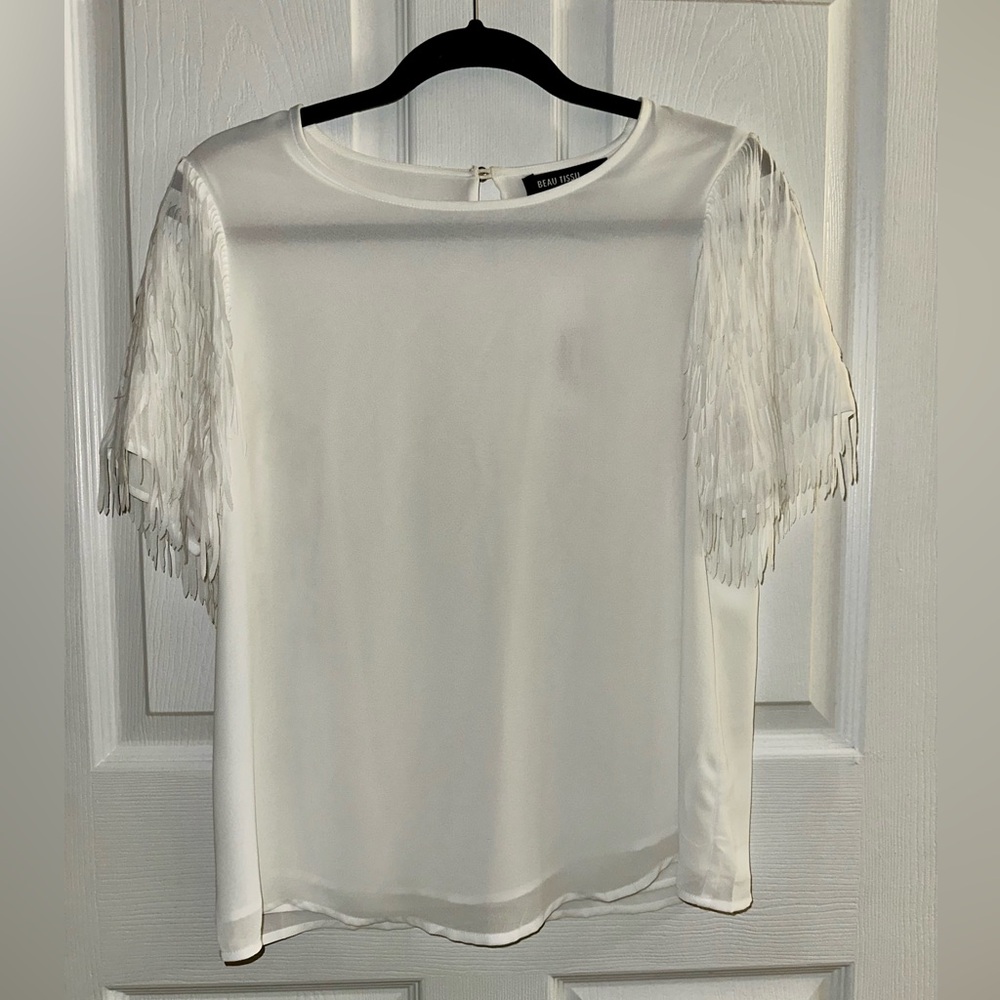 Chic White Fringe Sleeve Blouse